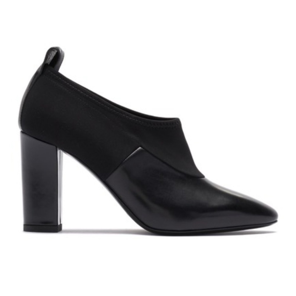 Via Spiga || Women's V-Bayne Ankle Bootie Boot, Black Leather Euro 39.5